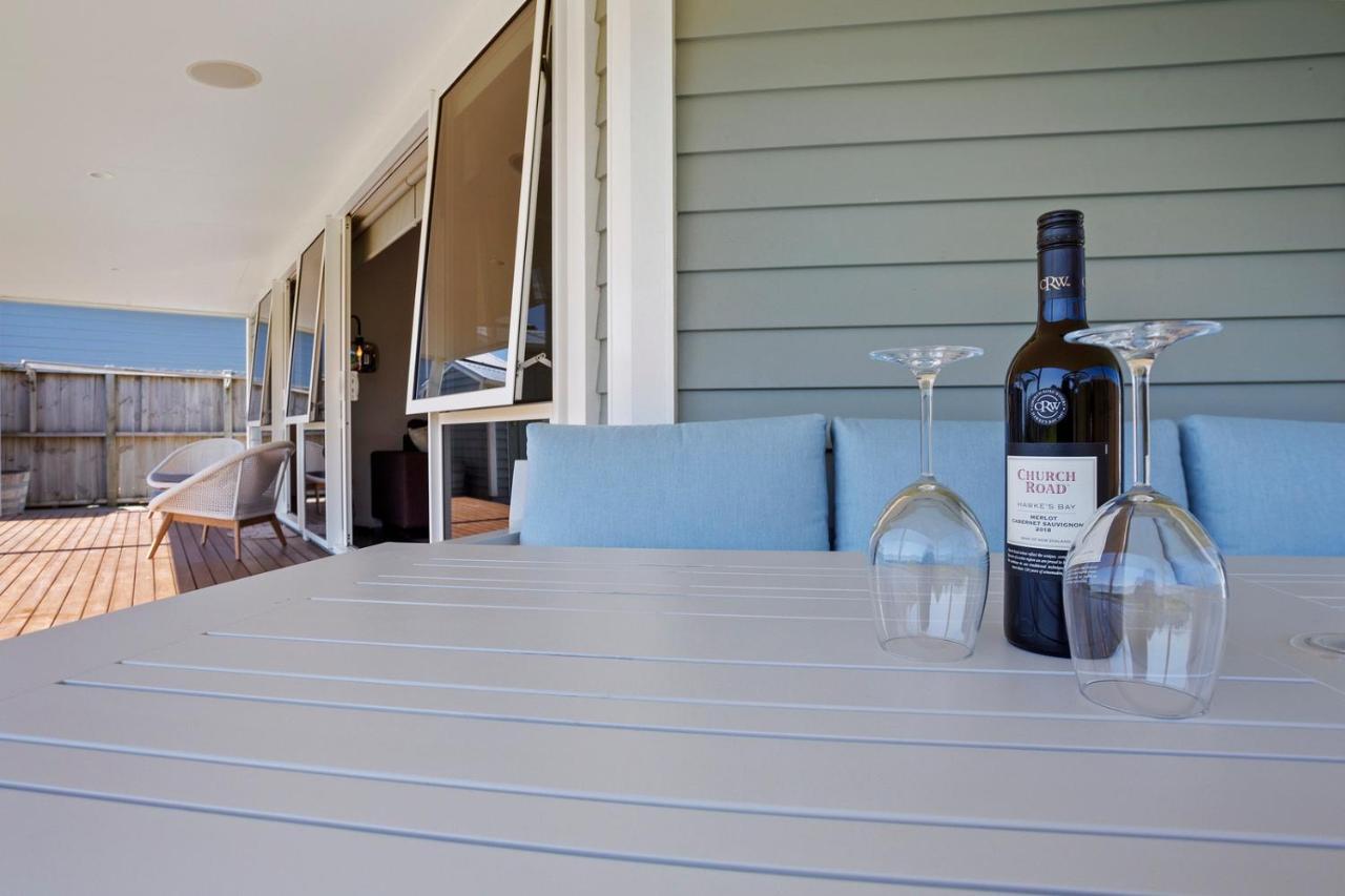 Sky Blue Retreat - Waihi Beach Holiday Home Esterno foto